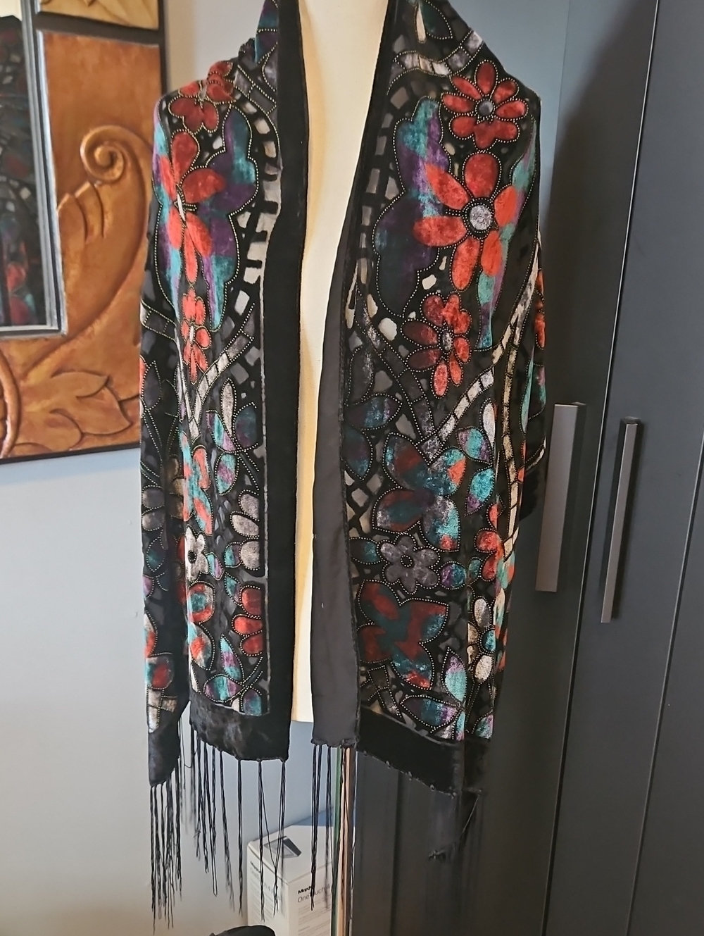 DARK Romancr. Got. Burnout. Black Floral Velvet Fringe Wrap Scarf in Multicolor